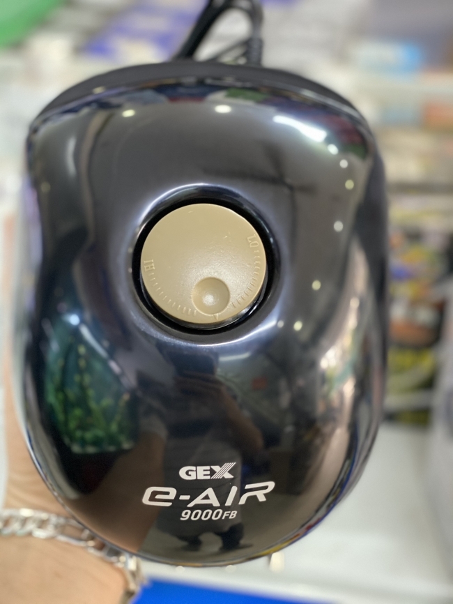 Máy sủi khí Gex 9000