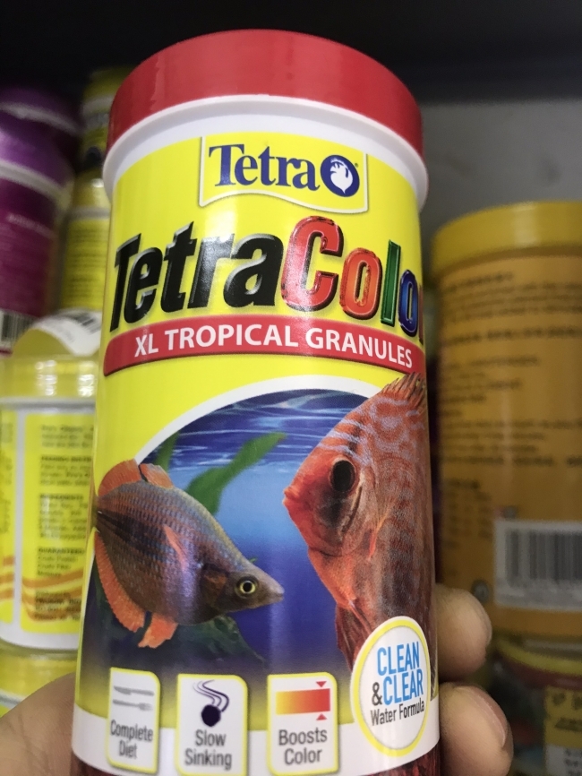 Thức ăn Tetra Colour kích màu cho các loại cá cảnh  (Hộp 300g)