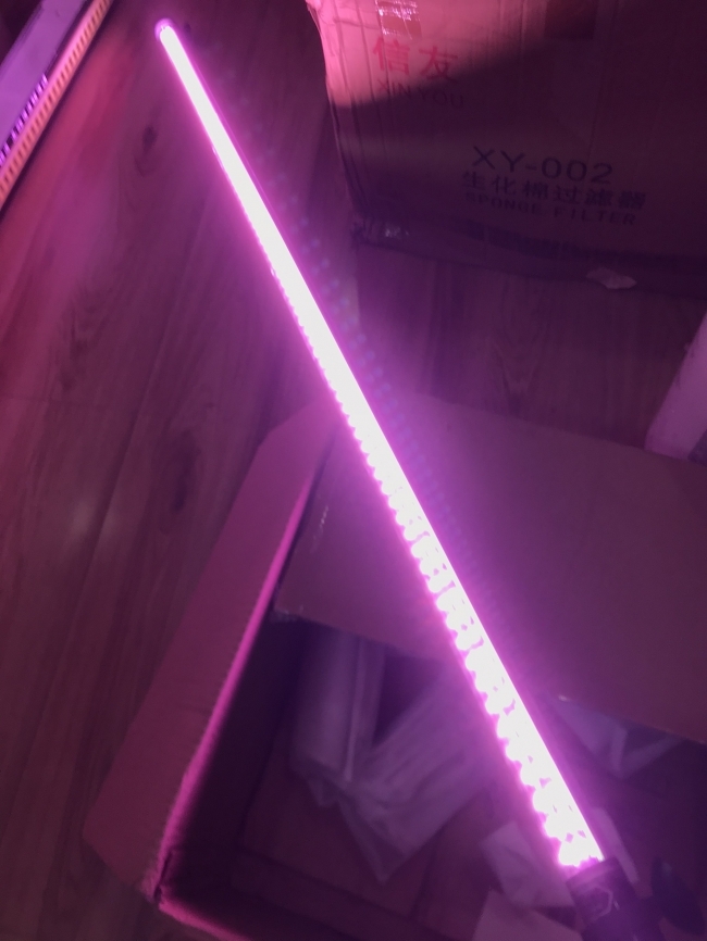 ĐÈN LED CHÌM BEAMSWORK  90CM (Hồng)
