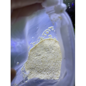 Vật liệu lọc Purigen Yee (YEE MAGICAL) khử độc, khử màu nước bể cá, làm trong nước