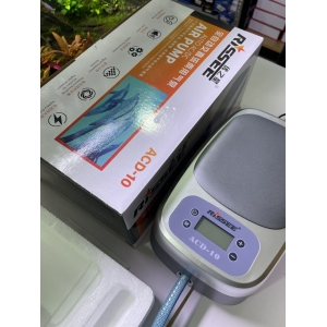 Máy sủi Oxy tích điện Rissee  tự động chuyển chế độ khi mất điện, hoạt động êm và tiết kiệm điện